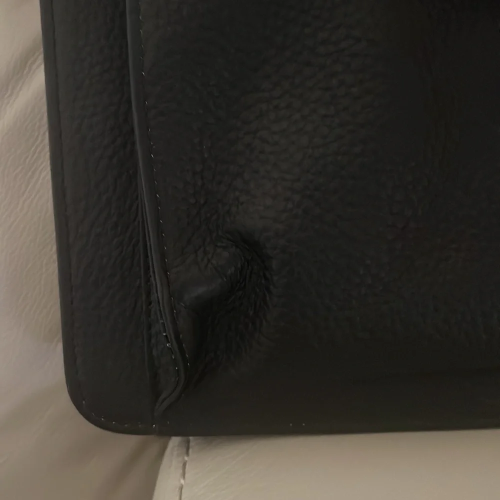 Reaction Kenneth Cole Leather Laptop Briefcase NWT